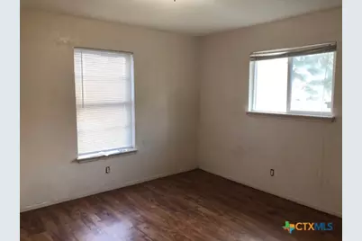 710 E Baxter Street #A, Seguin, TX 78155 - Photo 2