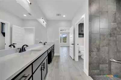 257 Private Road 2774, Mico, TX 78056 - Photo 22