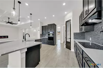 257 Private Road 2774, Mico, TX 78056 - Photo 14