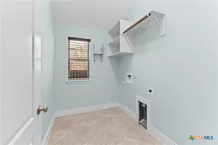 217 Serrano St, Georgetown, TX 78628 - Photo 20