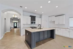 217 Serrano St, Georgetown, TX 78628 - Photo 10