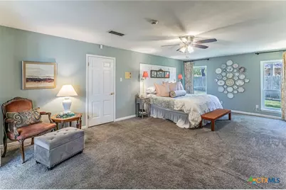 208 Highland Oaks Drive, Harker Heights, TX 76548 - Photo 16