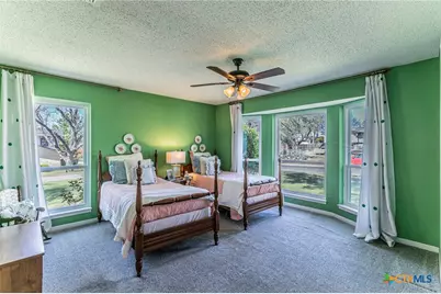 208 Highland Oaks Drive, Harker Heights, TX 76548 - Photo 22