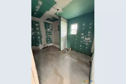 257 Cattle Drive, Troy, TX 76579 - Photo 6