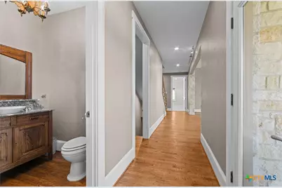 913 Southridge, Salado, TX 76571 - Photo 14