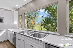 913 Southridge, Salado, TX 76571 - Photo 10