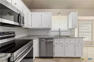 1301 Fairbanks St, Copperas Cove, TX 76522 - Photo 14