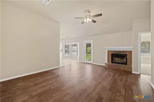 1301 Fairbanks St, Copperas Cove, TX 76522 - Photo 6