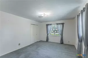 1808 N Beal St, Belton, TX 76513 - Photo 18