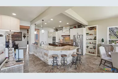 384 Rancho Road, New Braunfels, TX 78130 - Photo 10