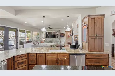 384 Rancho Road, New Braunfels, TX 78130 - Photo 12