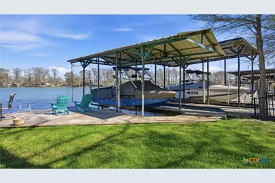 384 Rancho Road, New Braunfels, TX 78130 - Photo 4