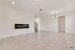 401 Briarfield Dr, Seguin, TX 78155 - Photo 6