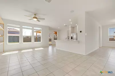 401 Briarfield Drive, Seguin, TX 78155 - Photo 18