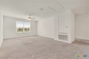 401 Briarfield Dr, Seguin, TX 78155 - Photo 20