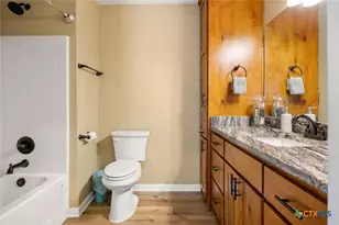 1306 Live Oak Dr, Spring Branch, TX 78070 - Photo 14