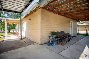 1715 Algee St, Port Lavaca, TX 77979 - Photo 20