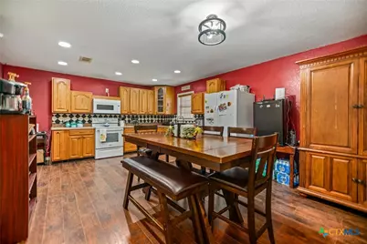 1715 Algee Street, Port Lavaca, TX 77979 - Photo 8