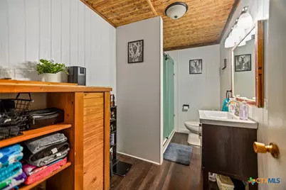 1715 Algee Street, Port Lavaca, TX 77979 - Photo 10