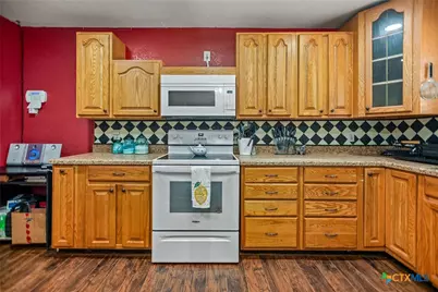 1715 Algee Street, Port Lavaca, TX 77979 - Photo 6