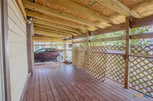 2203 E Trinity St, Victoria, TX 77901 - Photo 18