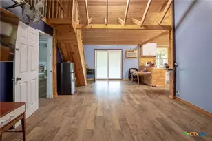 2203 E Trinity St, Victoria, TX 77901 - Photo 8