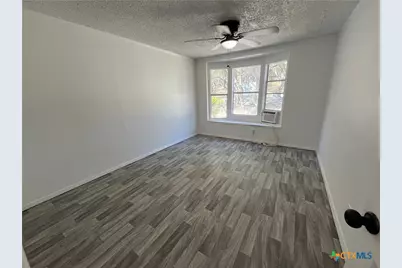 5037 Chimney Rock, Canyon Lake, TX 78133 - Photo 8