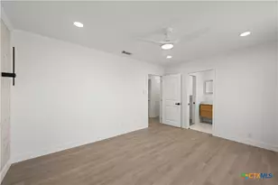 1810 Crestridge Dr, Killeen, TX 76549 - Photo 18