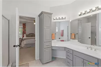 105 Old Campbell Road, Seguin, TX 78155 - Photo 22