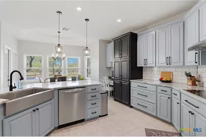 105 Old Campbell Road, Seguin, TX 78155 - Photo 8