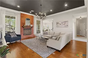 105 Old Campbell Rd, Seguin, TX 78155 - Photo 14