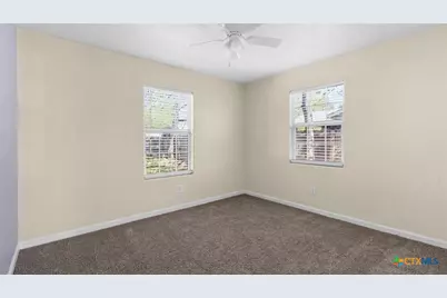 236 Glenbrook Drive, New Braunfels, TX 78130 - Photo 18