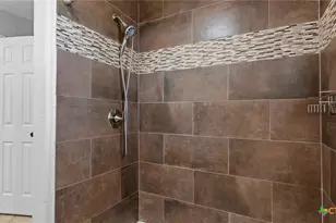 236 Glenbrook Dr, New Braunfels, TX 78130 - Photo 18