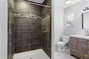 236 Glenbrook Dr, New Braunfels, TX 78130 - Photo 14
