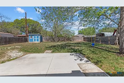 236 Glenbrook Drive, New Braunfels, TX 78130 - Photo 22