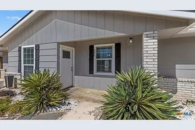 236 Glenbrook Drive, New Braunfels, TX 78130 - Photo 8