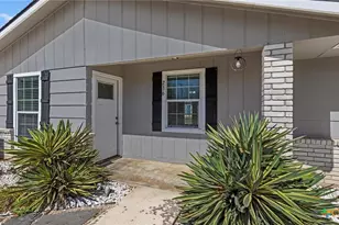 236 Glenbrook Dr, New Braunfels, TX 78130 - Photo 8