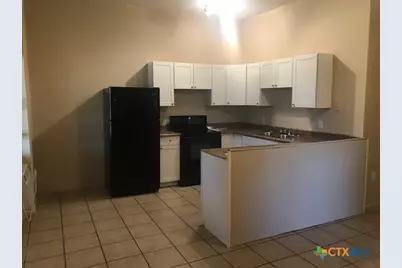 1410 Marlton Street, San Marcos, TX 78666 - Photo 2