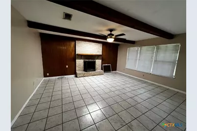 1004 Hillyer Street, San Marcos, TX 78666 - Photo 1