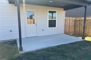 945 Heartseed Ave, New Braunfels, TX 78130 - Photo 28