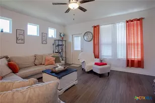 418 Brushy Creek, Victoria, TX 77904 - Photo 8