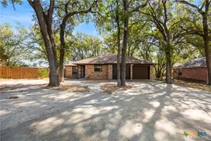 1513 Oak Park Ln, Salado, TX 76571 - Photo 1