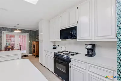 306 Cherrystone Circle, Victoria, TX 77904 - Photo 16