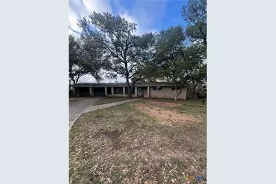 104 Chula Vista Street, San Marcos, TX 78666 - Photo 1