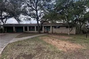 104 Chula Vista St, San Marcos, TX 78666 - Photo 1