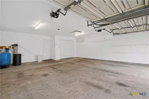 603 Oakway St, Victoria, TX 77905 - Photo 42