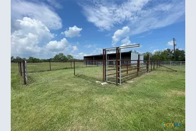 2427 Fm 234 South, Edna, TX 77957 - Photo 42