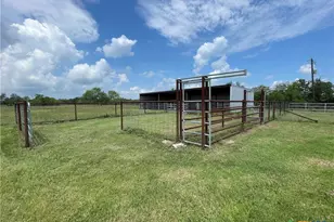 2427 Fm 234 S, Edna, TX 77957 - Photo 40