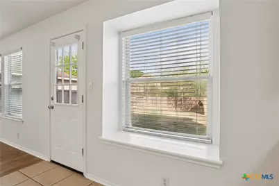 234 Val Verde, New Braunfels, TX 78130 - Photo 14