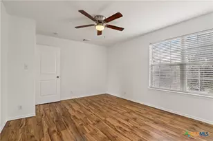 234 Val Verde, New Braunfels, TX 78130 - Photo 32